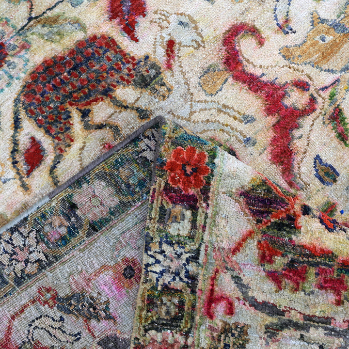 Red Alchemy Traditional Silk Rug - 9'11" x 13'10"