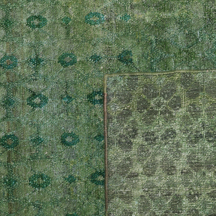 Green Alchemy Contemporary Silk Runner - 2'11" x 16'8"