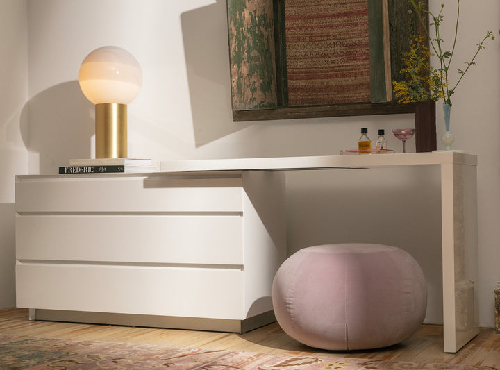 Savvy Extension Dresser