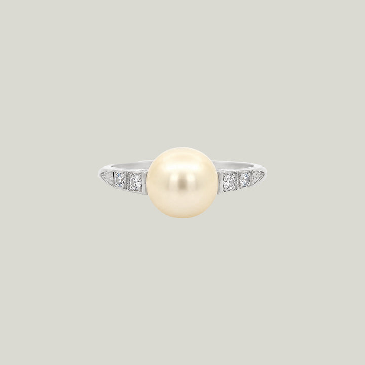 Platinum Vintage Pearl Diamond Ring