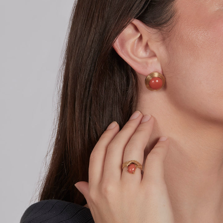 1960s 18KYG Coral Button Earrings
