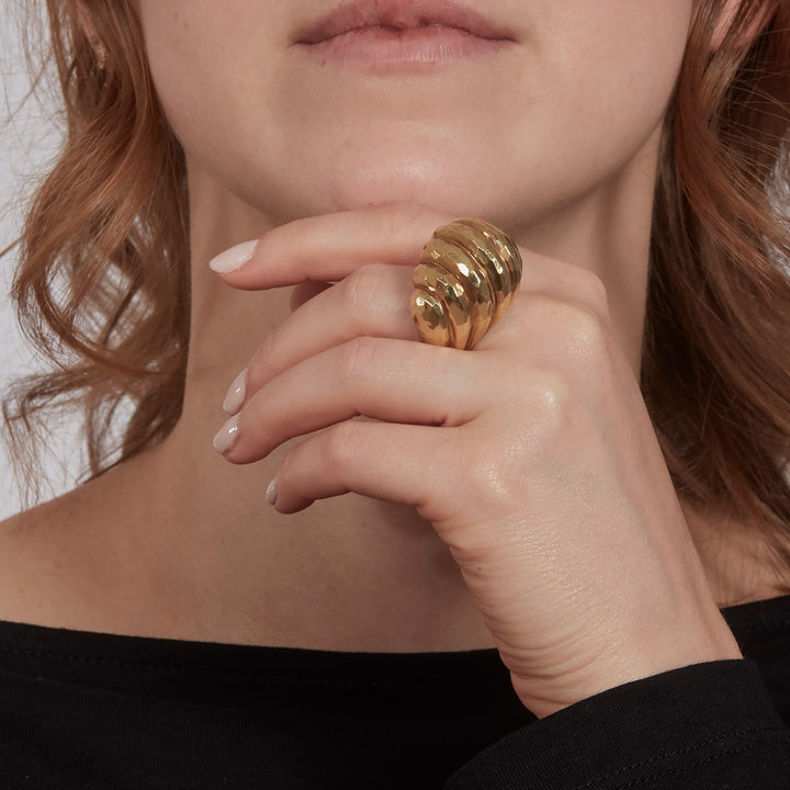 14K Hammered Yellow Gold Bombé Ring