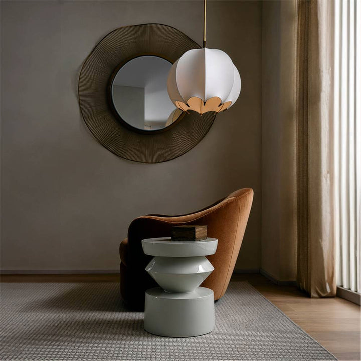 Uma Accent Table