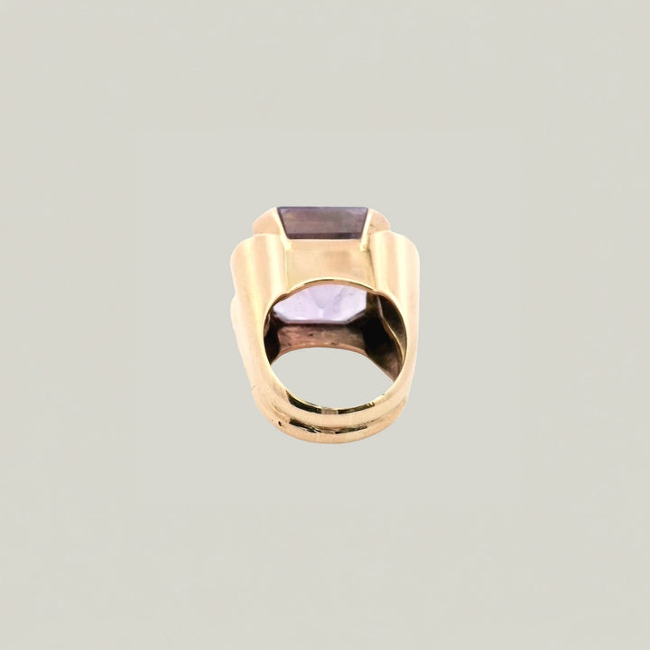 French 18k Yellow Gold Amethyst Ring