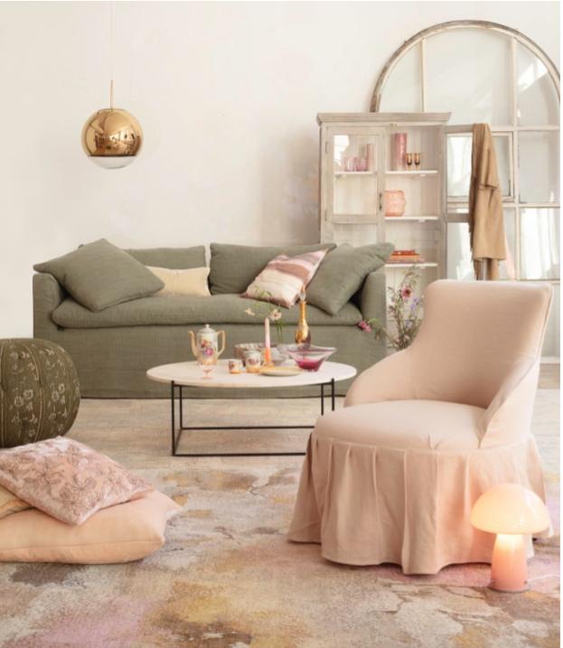 Havana Curved Slipcovered Sofa