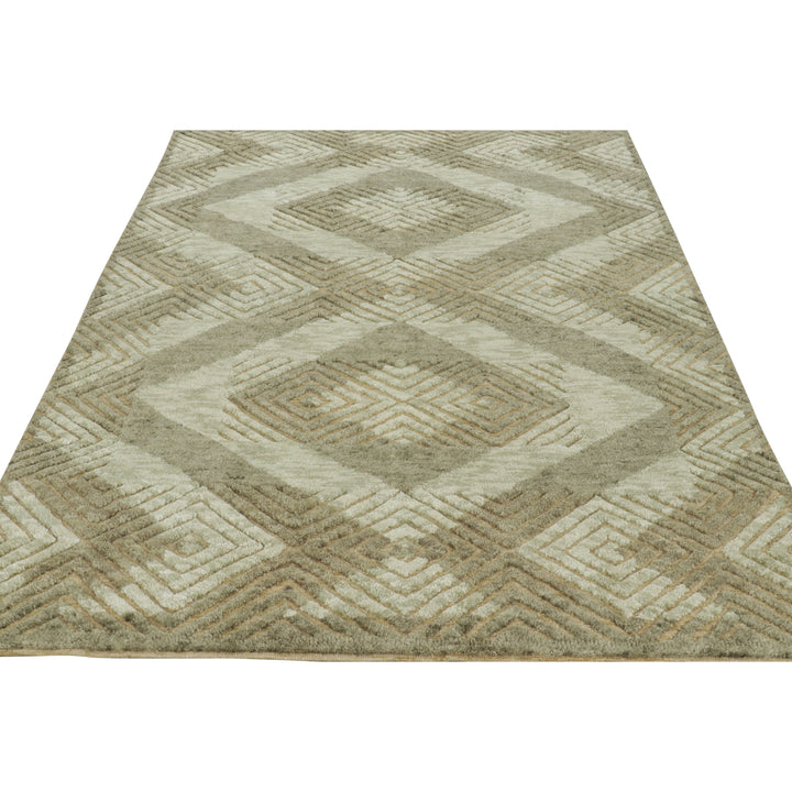 Natural Traditional Wool Silk Cotton Rug - 6'2" x 8'2"