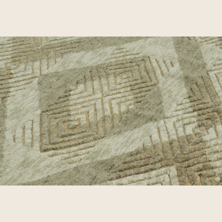 Natural Traditional Wool Silk Cotton Rug - 6'2" x 8'2"