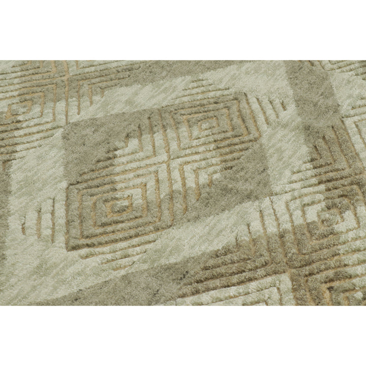 Natural Traditional Wool Silk Cotton Rug - 6'2" x 8'2"