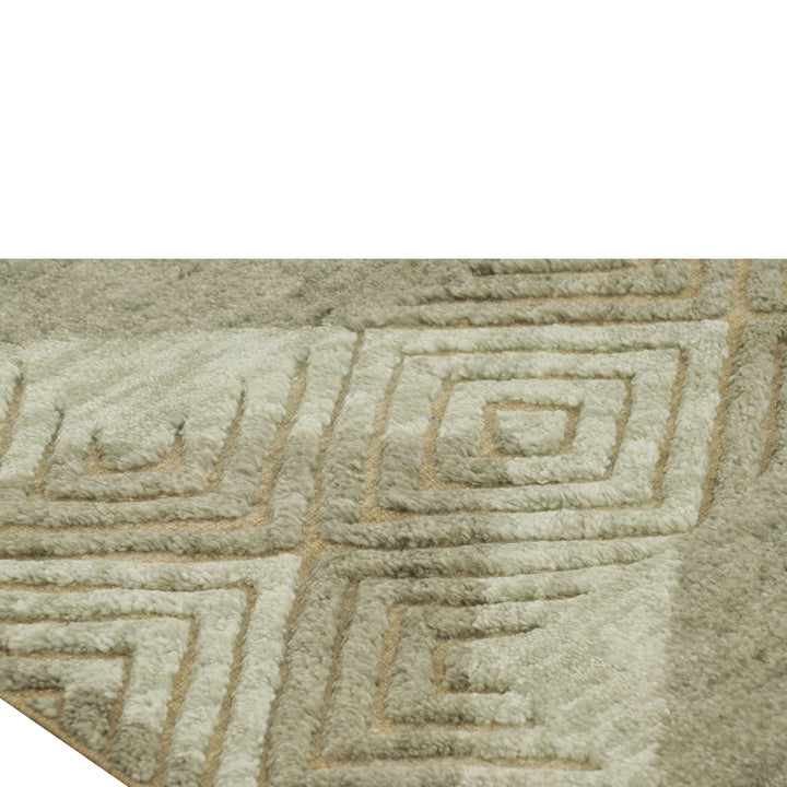 Natural Traditional Wool Silk Cotton Rug - 6'2" x 8'2"