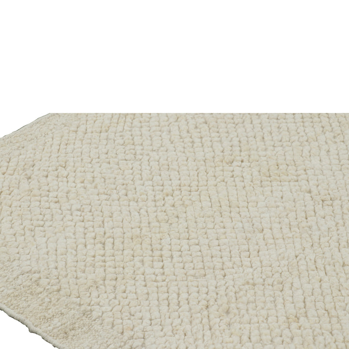 Ivory Moroccan Wool Rug - 7'10" x 9'11"