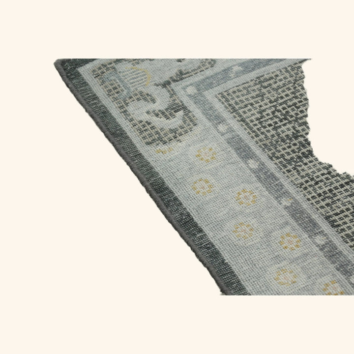 Grey Traditional Wool Silk Rug - 8'1" x 10'1"