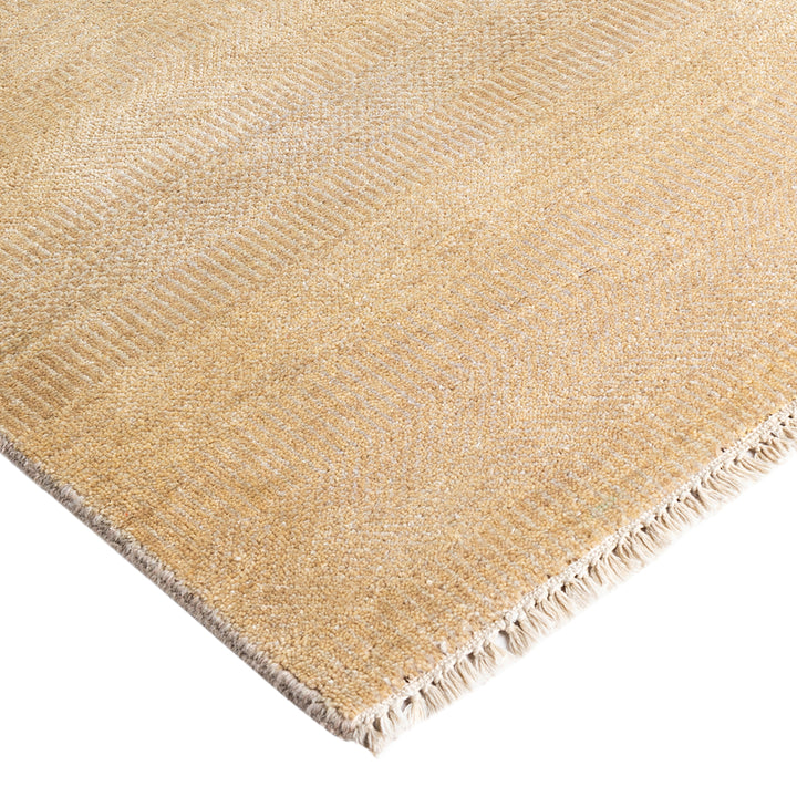 Sand Transitional Wool Rug - 9' x 12'2"