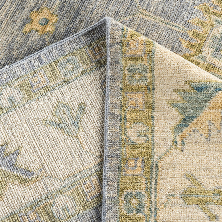 Grey Traditional Wool Rug - 8'1" x 9'8" M6271-20