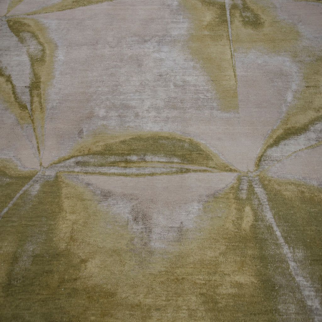 Green Contemporary Silk Wool Blend Rug - 9' x 12'1"