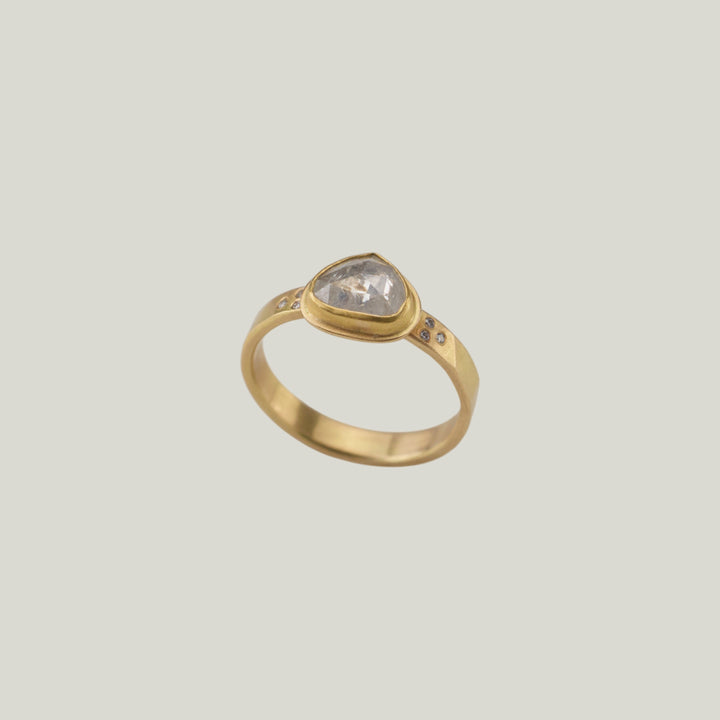 Rosecut Grey Teardrop Diamond Ring