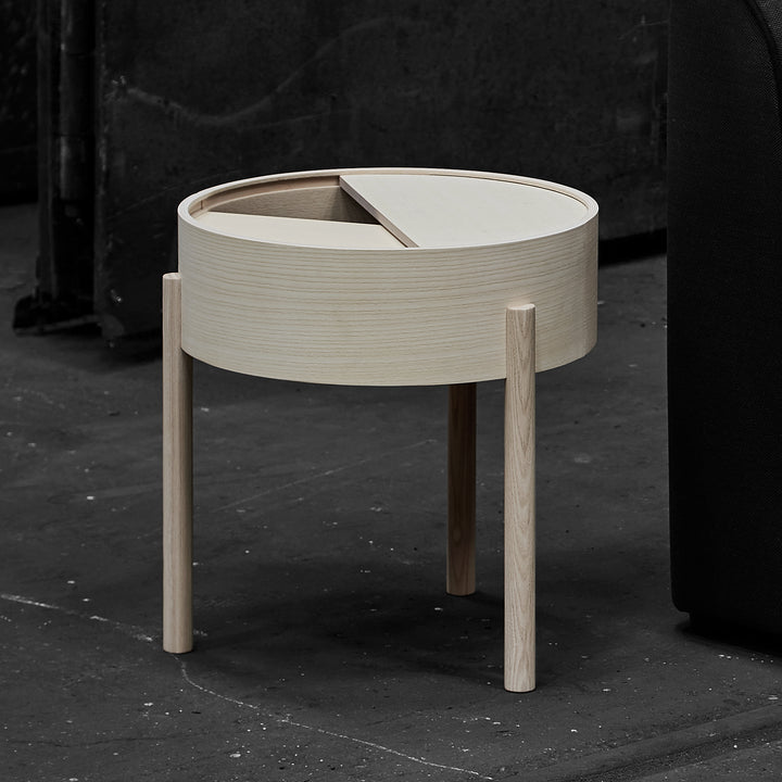 Arc Side Table