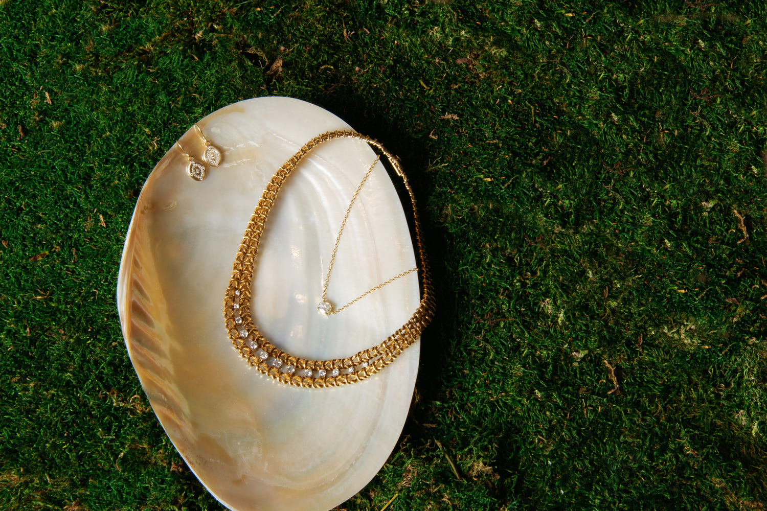 abcVintage Jewelry