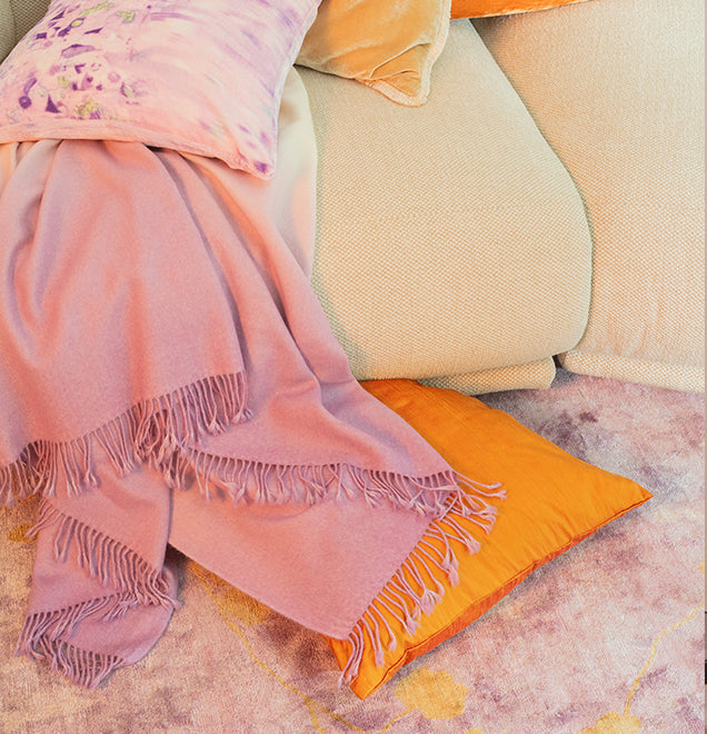 Rainbows in Bloom: Discovering Colors with Flowers