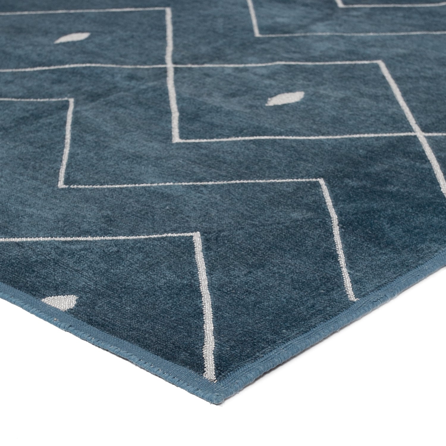 Vedha Chenille Rug - 3'6" X 5'6" Default Title