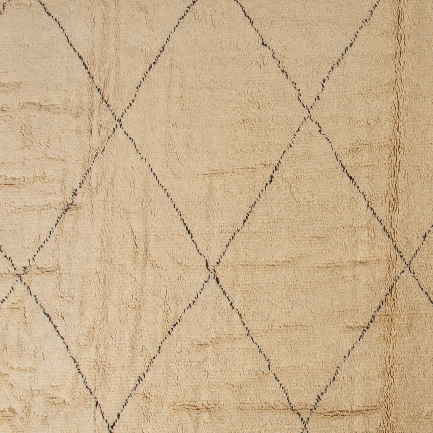 Tazarine Wool Rug - 20' x 30' 20' x 30' / Natural