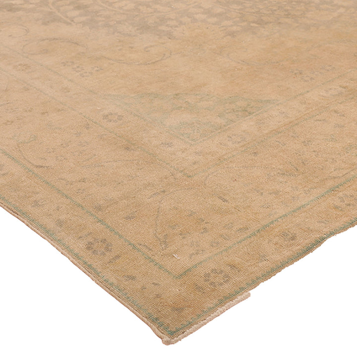 Traditional Wool Rug - 9'10" x 13'9" Default Title