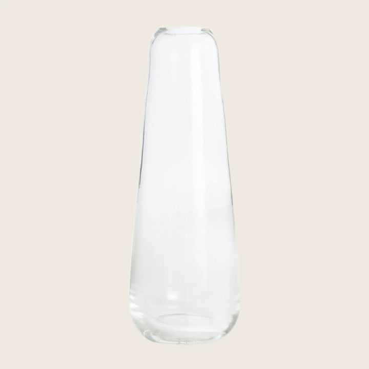 Minimalist, clear glass vase adds simplicity and elegance to any space.