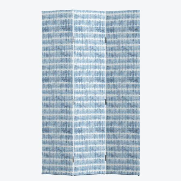 Three-panel folding screen with shibori-inspired blue and white design.