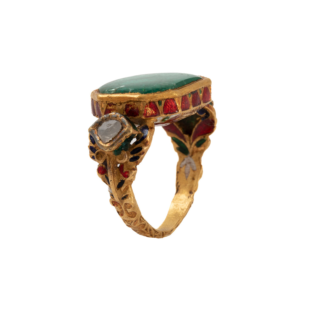 Mughal Indian Emerald, Diamond and Enamel Ring