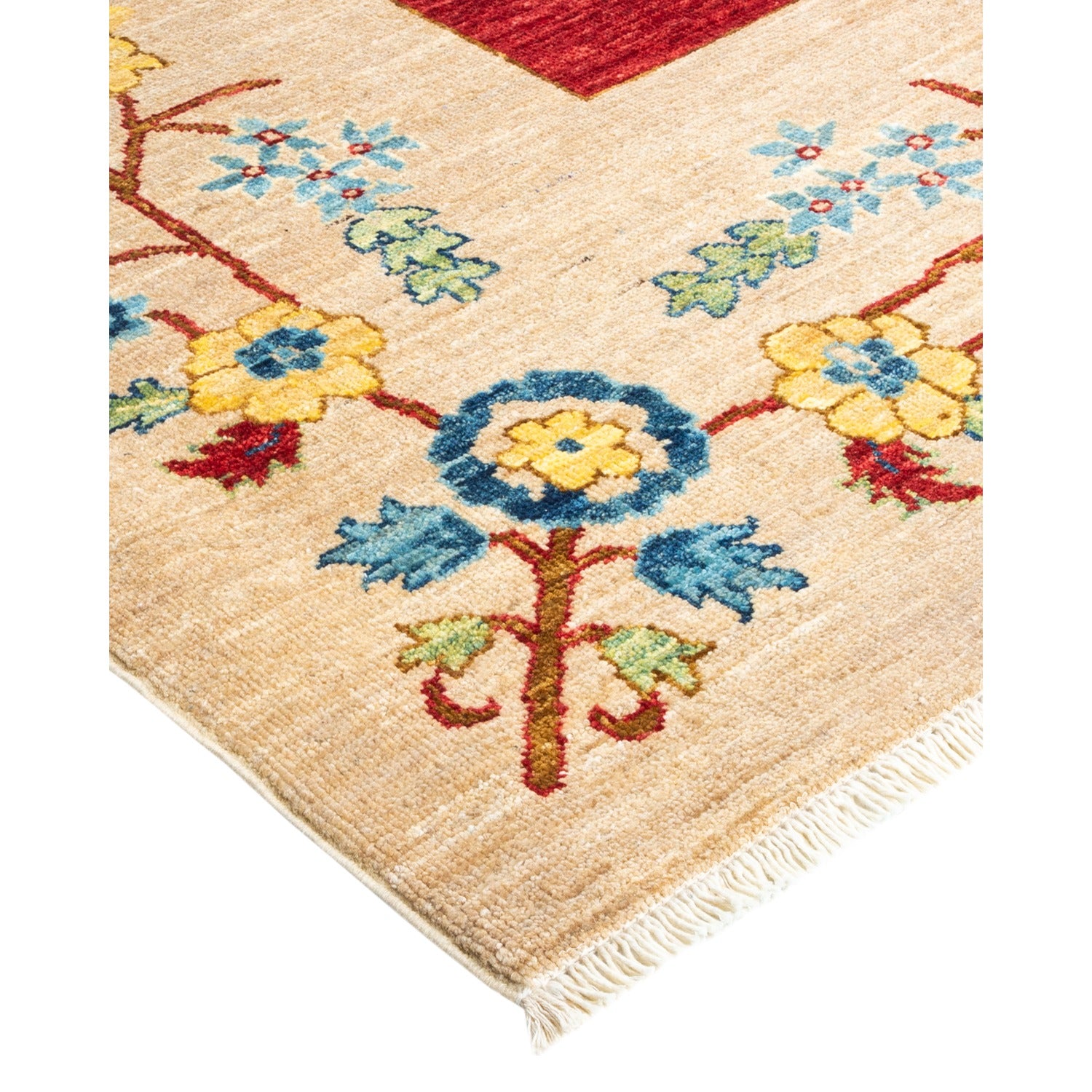 Exquisite floral rug with vibrant colors and meticulous craftsmanship.