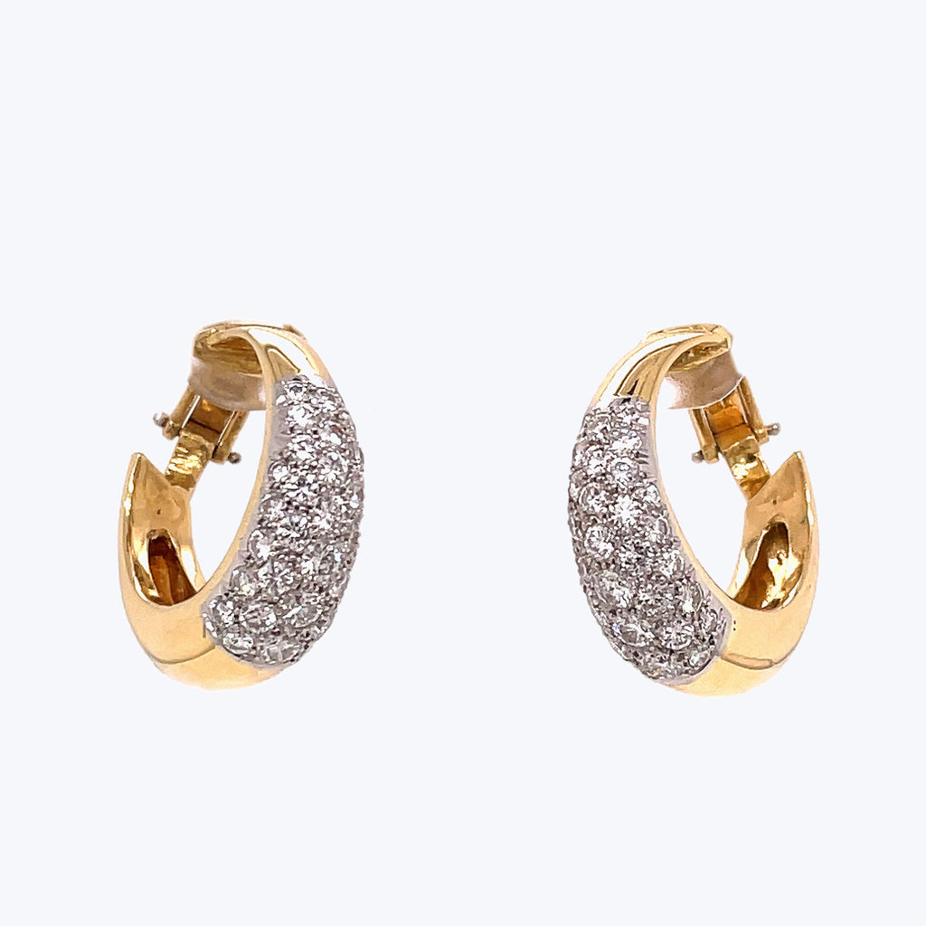 Buy quality 18K Gold Exclusive Hanging Earrings in Ahmedabad