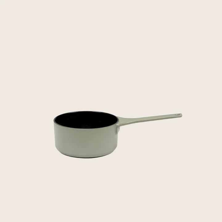 Surface Cast Iron Sauce Pan-1.3L-black