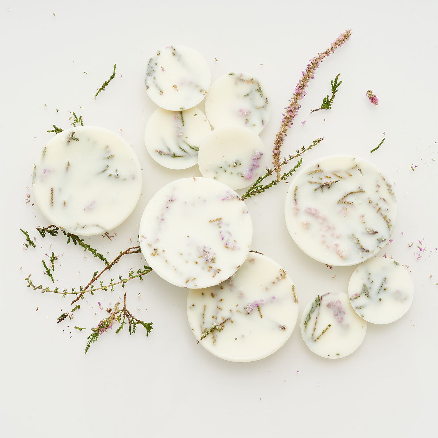Heather scented soy wax rounds Default Title