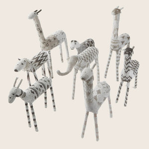 White & Silver Beaded Animal Large / Giraffe - hover